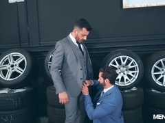 Extra Parts With Joe Gillis, Dani Robles And Jo Evans