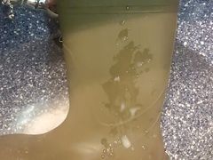 Cum on Bekina Agrilite Rubberboots