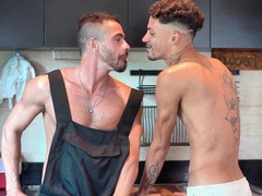 Noise in the Republic