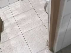 Fac laba in wc