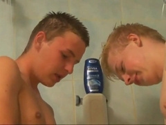 2 Twinks' Cockfight in the Shower Caught on Voyeur Cam7777