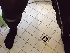 Wanking, pissin and cumming in pantyhose