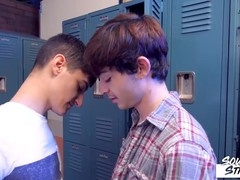 Young amateurs get it on in the locker room
