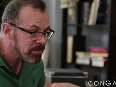 Burly stud Max Sargent gets deepthroated before ramming his dick into Armonds ass