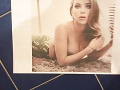 Cum tribute on Scarlett Johansson