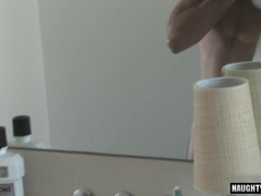 Salami Homo Ass gets a massive cumshot from a hung guy