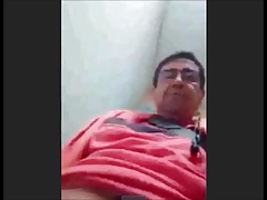chilean daddy wanking webcam