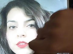 Cumming on Pretty Girl