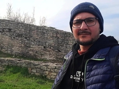 A pile of outdoor pee today (and stroking)