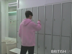 Jamie Kelvin wIth Austin and Roy ended in a threesome wank off with cum shots gushing