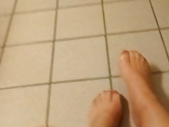 Crossdressing in pantyhose