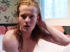 Redhead gay youngster enjoys a relaxing bath with a meatotomy twist