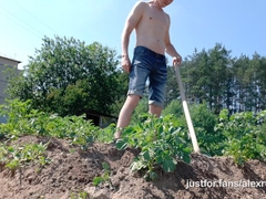 A village teenage milks off his humungous man sausage in a potato sphere in public