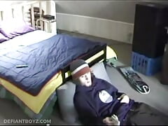 Amateur Adam Beating Off