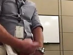 I love this sexy wanker i need to help him