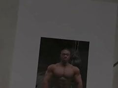 CUM OVER BODYBUILDER REGGIE NFC