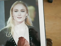 Cum on Sophie Turner - 0217