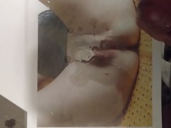Cum flying tribute for a sexy wife