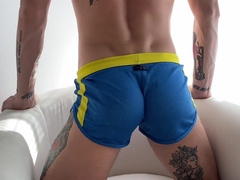 He Luvs when I Give him a Morning Oral Job