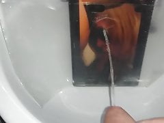 Amateur slut and Escort 3rd piss tribute