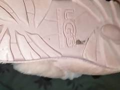 ugg slippers cummed