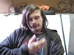 Father fapping him self in his work shed