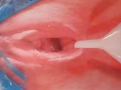Urine-tribute for Countess2 !