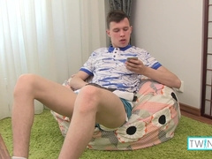 Aaron's Booty & Wood Got Nasty After Had Observed Homosexual Photos!