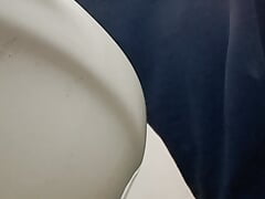 big dick bearded guy peeing in the toilet