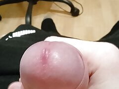I recently saw a beautiful transsexual so her penis is longer but thinner than mine and I just want to fuck her