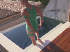 Axel Abysse Fists Hole