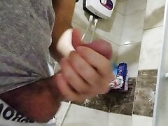 Do you want to see me cum baby