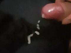 Ich spritze in den Tanga meiner Ehefrau
