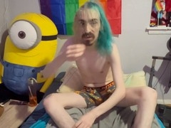 Small masturbation session leading to a big cumshot