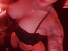 Grabbing a sexy video