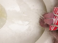 Bondage pee