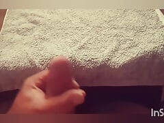 Jerking off to xhamster Creators. (Cumshot)