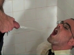Twink Facial and Piss Shower