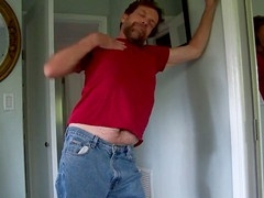 Hairyartist seduces in tight jeans in custom-made video