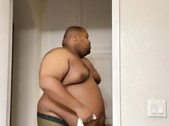 Chubby trying on a 2xl union suit, what do you think of the fit? Leave a comment below.