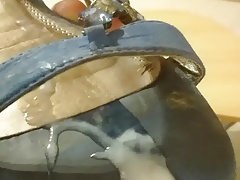 Put a great load on sandals of a friends wife