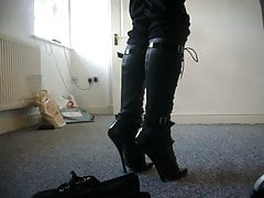 Ballet Knee Boots