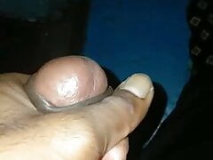 Lund ka jalwa mera lund pyasa ha chuut ke liye koie mujhe chuden ka moka dilado
