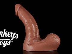 Omega 4XL - Mr Hankey's Toys - firmness 75% - Hankeys