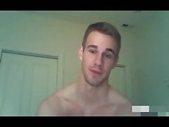 Straight Hunk Guy on Cam with audio