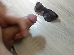 Huge Cum on Sunglasses