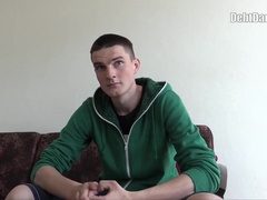 Czech Hunter - Young Amateur Determines to Deep-throat Stiffy for Pay