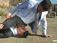 ICE, Editors Cut - Hector De Silva & Robbie Rojo