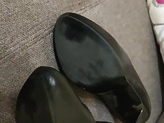 Well worn smelly heels toeprint