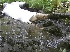 mud dress 66